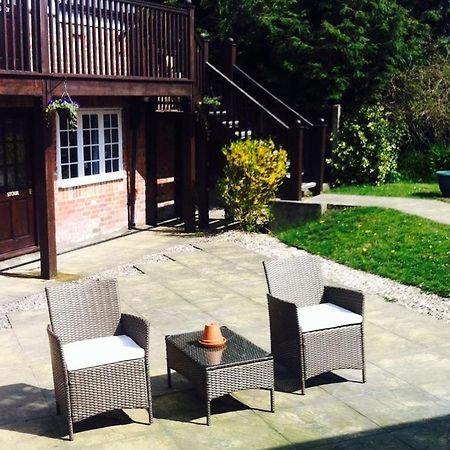 The Charlton Inn Blandford Forum Exterior photo