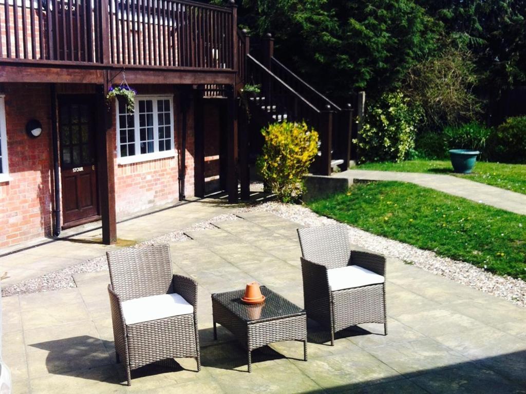 The Charlton Inn Blandford Forum Exterior photo