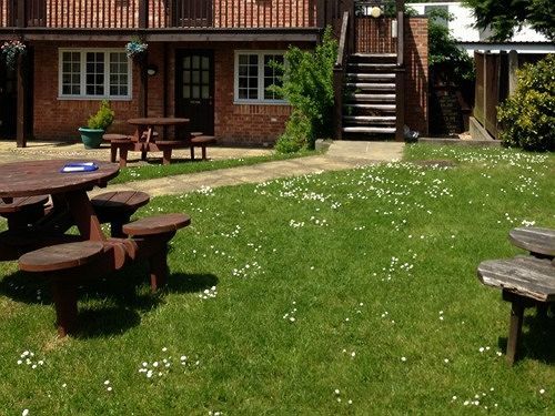The Charlton Inn Blandford Forum Exterior photo